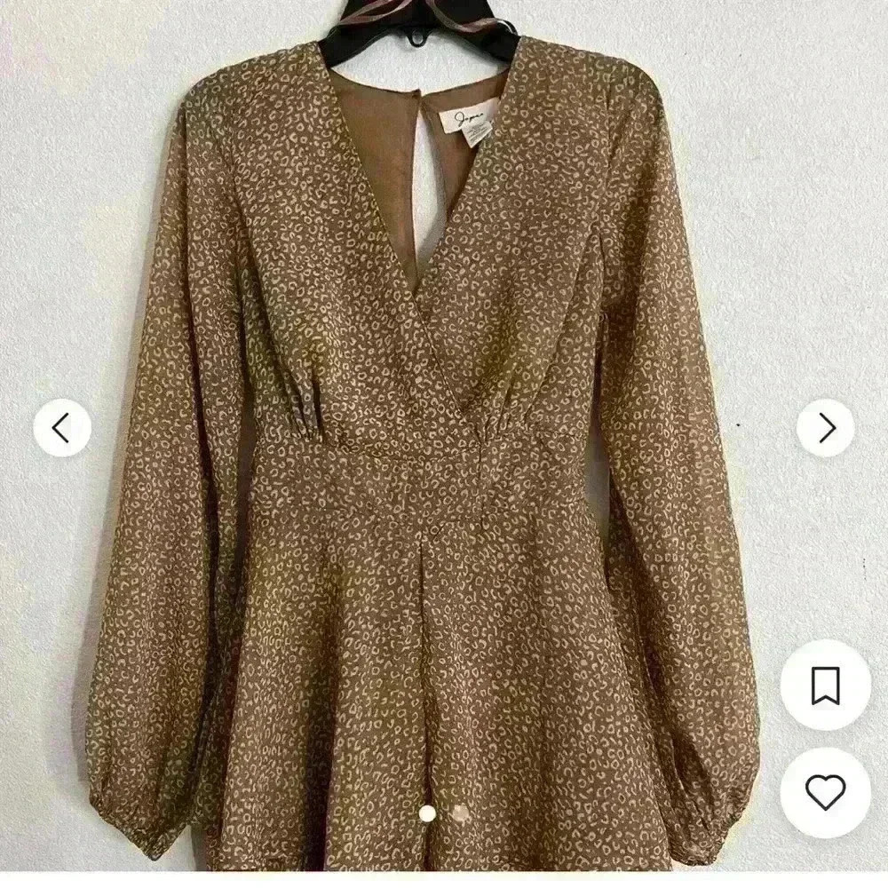 NWT FUN & FLIRT LONG SLEEVE ROMPER - Picture 1 of 3